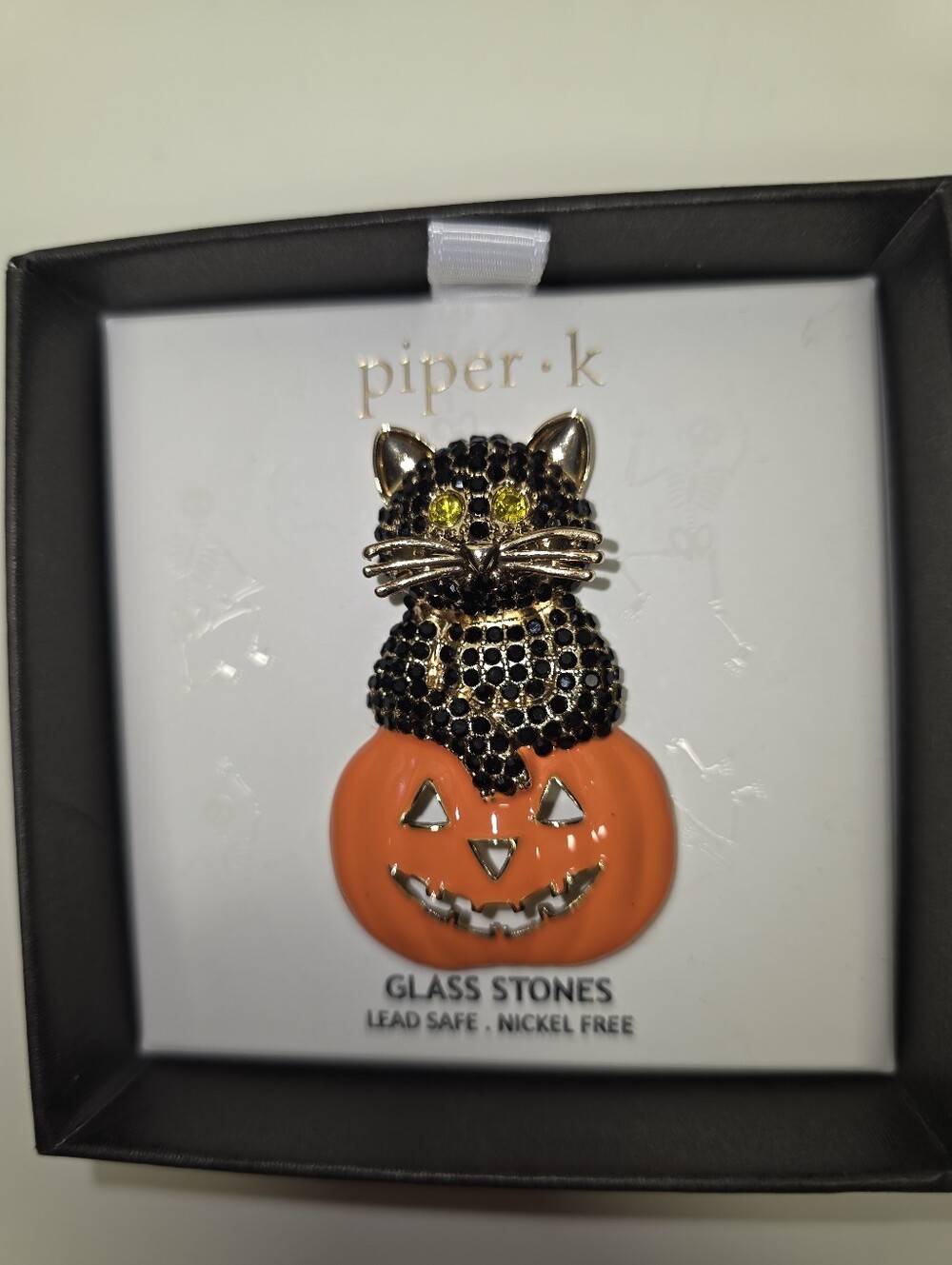 New Piper K Black Cat Brooch with Orange Jack-o'-Lantern Halloween